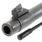 Primer plano de un fusil Mauser K98