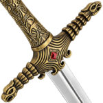 Espada de Brienne de Torth — Primer plano de la guarda