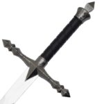 Primer plano de la espada de Alucard en Castlevania