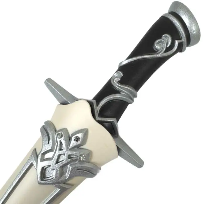 Dague-de-Joshua-Rosfield-FFXVI-gros-plan