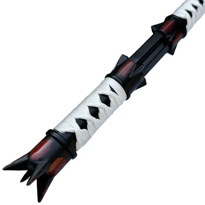 Wyvern-Blade-Blood-I--pommeau