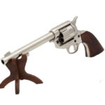 Coffret Colt SAA Cavalerie vu avec le canon de face