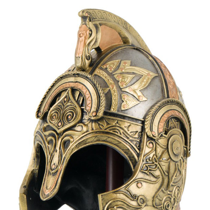 Casque-de-Théoden-gros-plan-tête-de-cheval