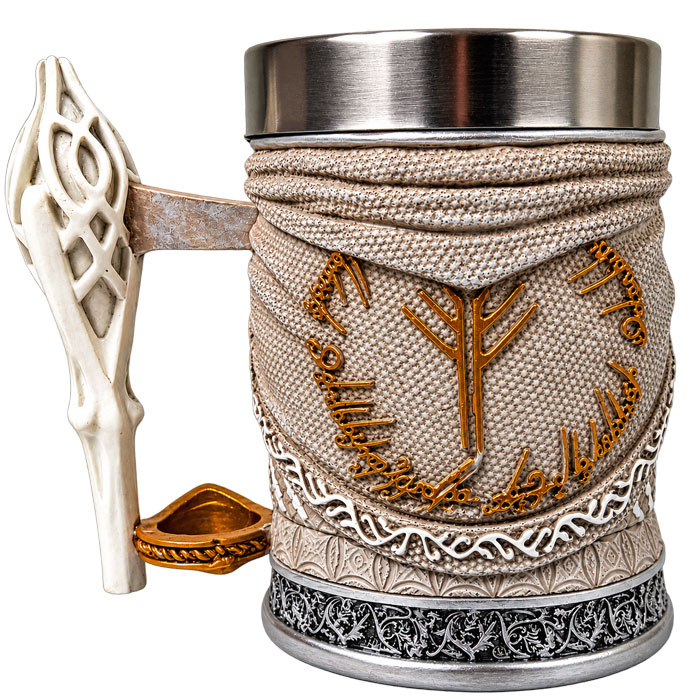 Jarra de Gandalf, con la otra cara decorada con inscripciones élficas